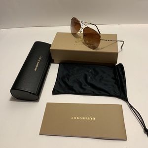 Burberry Aviator Sunglasses, Authentic, Unisex